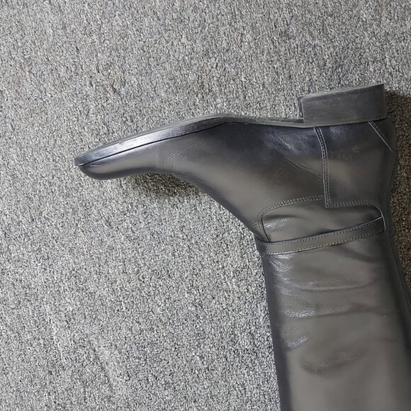 Womens Hugo Boss boots - Picture 8 of 16